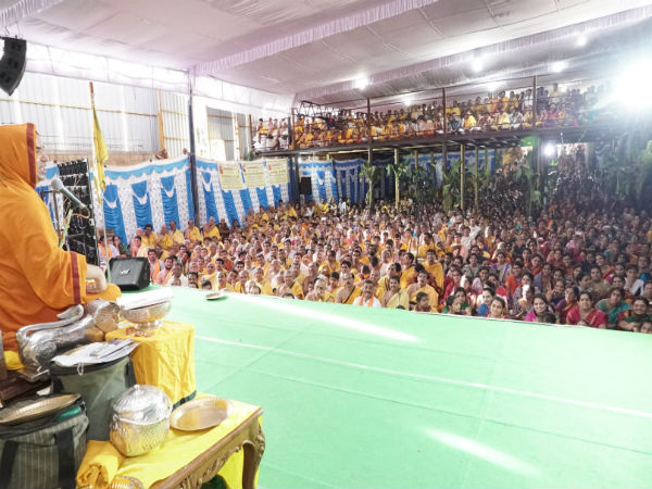 Chaturmasa Vrutha of Palimaru Math Seer and Raghaveshwara Seer started