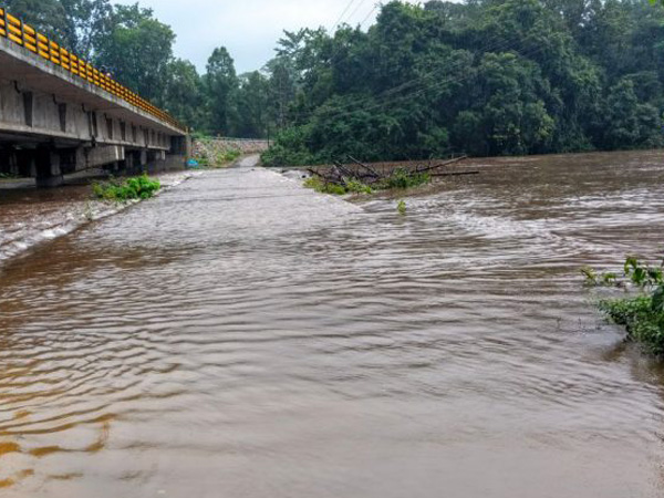 Heavy rain in Dakshina Kannada, water level increases in Kumaradhara river at Kukke Subramanya