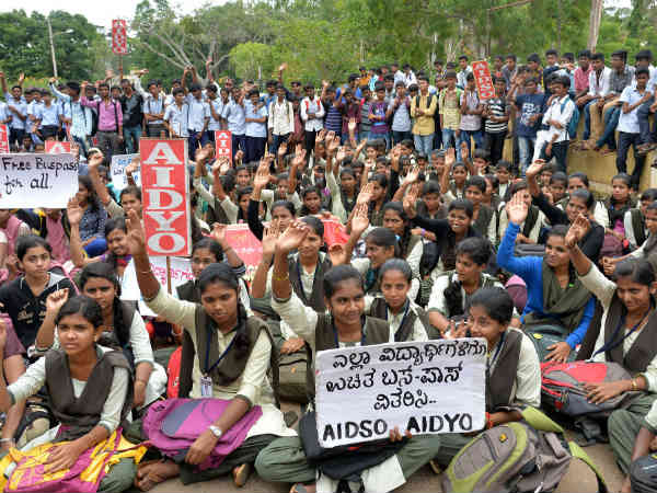 Protest against murder of Hindu activists in Mysuru