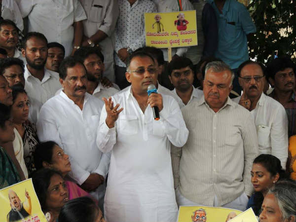  ಕಾಂಗ್ರೆಸ್ ಪ್ರತಿಭಟನೆ