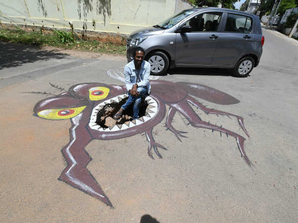 ಕುಂಚದಿಂದ ಅರಿವು ಮೂಡಿಸುವು ಕೆಲಸ ಕುಂಚದಿಂದ ಅರಿವು ಮೂಡಿಸುವು ಕೆಲಸ