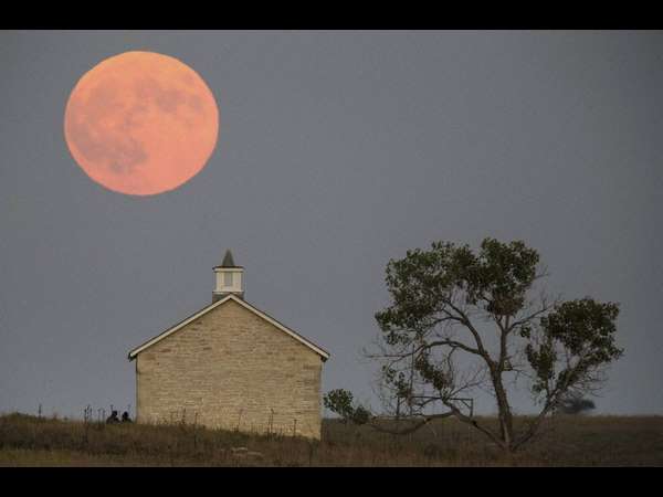 2018 ರ ಜನರಿಯಲ್ಲಿ ಖಗ್ರಾಸ ಚಂದ್ರಗ್ರಹಣ