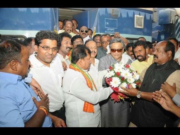 ಸಿದ್ದರಾಮಯ್ಯನವರ ಕಾರ್ಯವೈಖರಿ ಟೀಕಿಸಿದ್ದ ಕೃಷ್ಣ ಸಿದ್ದರಾಮಯ್ಯನವರ ಕಾರ್ಯವೈಖರಿ ಟೀಕಿಸಿದ್ದ ಕೃಷ್ಣ