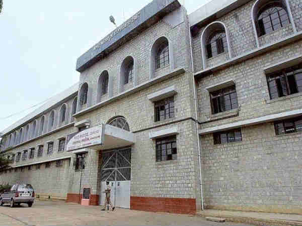 ಪರಪ್ಪನ ಅಗ್ರಹಾರದಲ್ಲಿನ ಬ್ರಹ್ಮಾಂಡ ಭ್ರಷ್ಟಾಚಾರ 