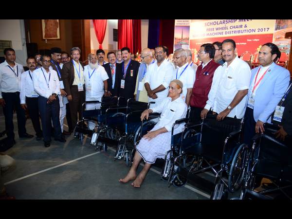 ಹಲವು ಗಣ್ಯರ ಉಪಸ್ಥಿತಿ