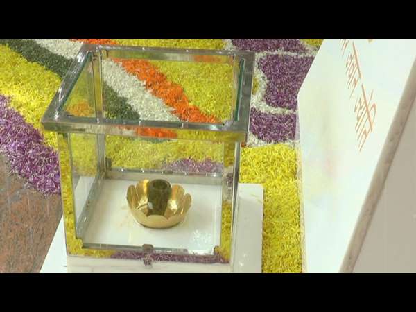 ಜಿಲ್ಲಾಡಳಿತದ ಜತೆ ಮಾತುಕತೆ ಜಿಲ್ಲಾಡಳಿತದ ಜತೆ ಮಾತುಕತೆ