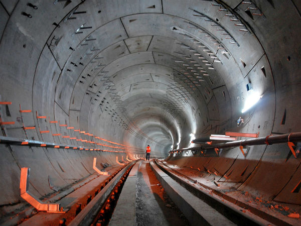 ಸುಸಜ್ಜಿತ ಸುರಂಗ ಮಾರ್ಗ