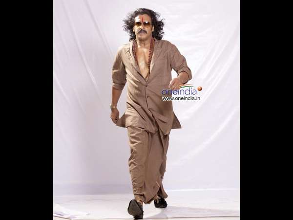 ಪ್ರಶ್ನೆ: ಕರ್ನಾಟಕ ಚುನಾವಣೆ ಇನ್ನು ಒಂಬತ್ತು ತಿಂಗಳು ಇದೆ, ಅದಕ್ಕೆ ಕೆಲಸ ಆರಂಭಿಸಿದ್ದೀರಾ? ಏಕೆಂದರೆ ನಿಮ್ಮ ಸೋಲು ನಿಮ್ಮಂತೆ ಆಲೋಚನೆ ಮಾಡುವ ಹಲವರ ಸೋಲಲ್ಲವಾ? ಪ್ರಶ್ನೆ: ಕರ್ನಾಟಕ ಚುನಾವಣೆ ಇನ್ನು ಒಂಬತ್ತು ತಿಂಗಳು ಇದೆ, ಅದಕ್ಕೆ ಕೆಲಸ ಆರಂಭಿಸಿದ್ದೀರಾ? ಏಕೆಂದರೆ ನಿಮ್ಮ ಸೋಲು ನಿಮ್ಮಂತೆ ಆಲೋಚನೆ ಮಾಡುವ ಹಲವರ ಸೋಲಲ್ಲವಾ?