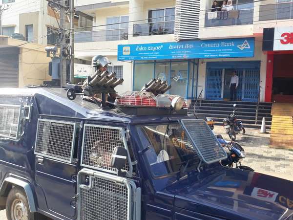 ಸಾಲು ಸಾಲು ಪ್ರತಿಭಟನೆ