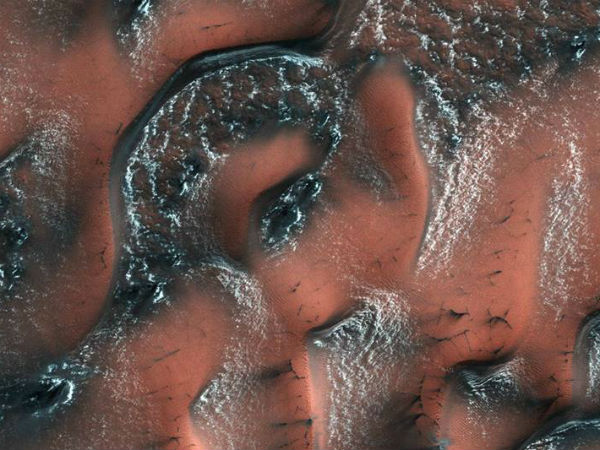 Snow cover on Mars: Nasa's stunning image! Snow cover on Mars: Nasa's stunning image!