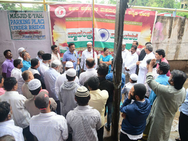 Thousand of Muslim communities contributed towards India Independence Thousand of Muslim communities contributed towards India Independence