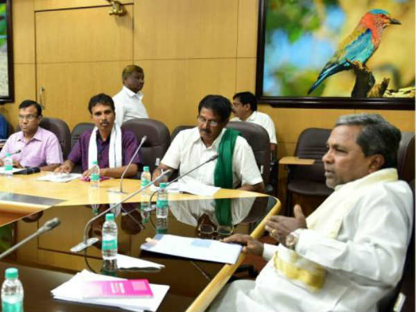 Sugarcane price will be set in 20 days : Siddaramaiah Sugarcane price will be set in 20 days : Siddaramaiah