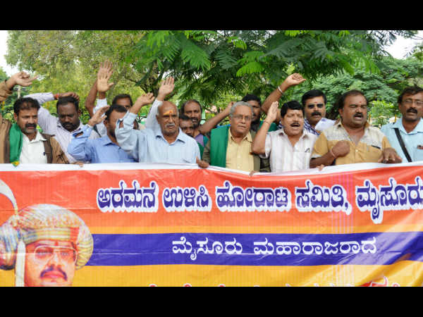 CM performs foundation ceremony for statue of Shri Rajendra seer in Mysuru