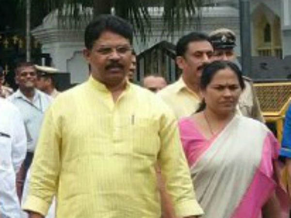 ತಪ್ಪು ಮಾಡದಿದ್ದರೆ ಪತ್ರವೇಕೆ? ತಪ್ಪು ಮಾಡದಿದ್ದರೆ ಪತ್ರವೇಕೆ?