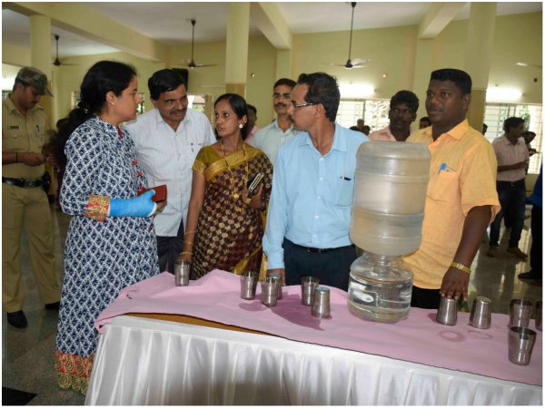 ಪರಿಶೀಲನೆಗೆ ಆಗಮಿಸಿದ್ದ ಅಧಿಕಾರಿಗಳು