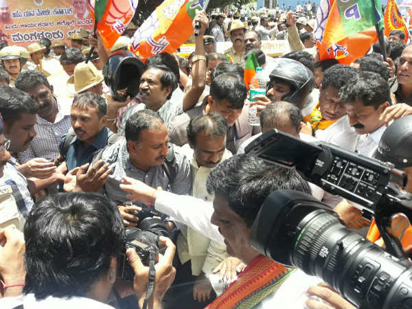 ಬಿಜೆಪಿ ಪೂರ್ವ ತಯಾರಿ ಏಕಮುಖವಾಗಿತ್ತು ಬಿಜೆಪಿ ಪೂರ್ವ ತಯಾರಿ ಏಕಮುಖವಾಗಿತ್ತು