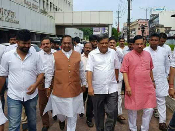  ಇನ್ನಷ್ಟು ಪ್ರತಿಭಟನೆ ನಡೆಸುವ ಎಚ್ಚರಿಕೆ 