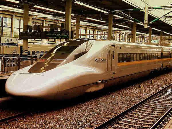 ಸಿಮೆಂಟ್, ಉಕ್ಕು ಉದ್ಯಮಕ್ಕೆ ಉತ್ತೇಜನ