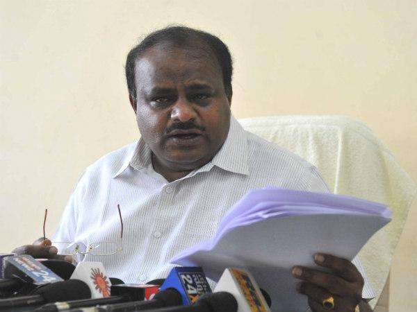 ಸ್ಥಳೀಯ ಭಾಷೆಯ ಅನಾದರಣೆ ಸ್ಥಳೀಯ ಭಾಷೆಯ ಅನಾದರಣೆ