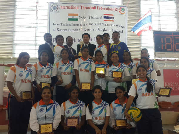 ವಯಸ್ಸೇ ನಾಚುವ ಹಾಗೆ ಕೆಲಸ ಮಾಡಿ