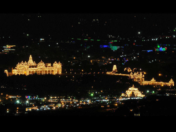 ಆಯುಧ ಶಾಲೆ