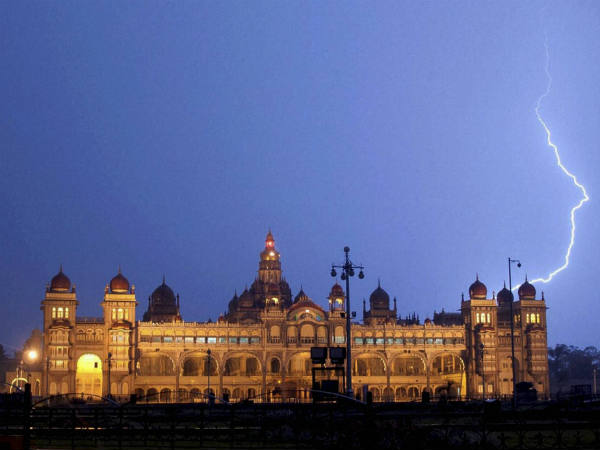 ವಜ್ರಮುಷ್ಠಿ