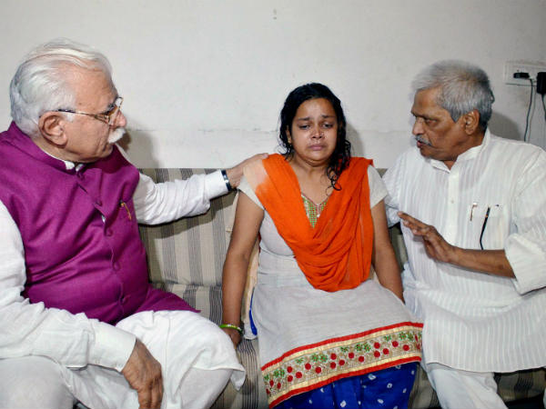 ಮುಖ್ಯಮಂತ್ರಿಯಿಂದ ಸಾಂತ್ವನ