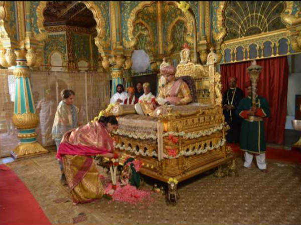 ದಂಪತಿ ಪೂಜೆ