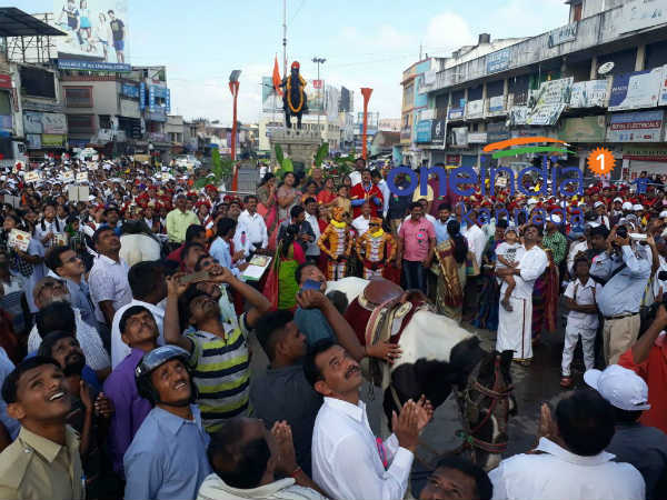 ನಾನಾ ರೀತಿಯ ಚಟುವಟಿಕೆಗಳು 