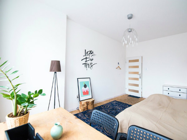 ಬಾಗಿದಂತಿರುವ ಛಾವಣಿ ಕೆಳಗೆ ಮಲಗಬೇಡಿ