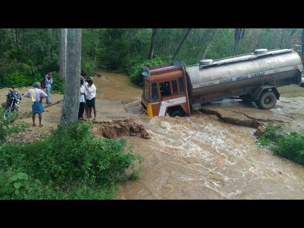 ಸೇತುವೆ ಕುಸಿತ