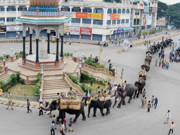10 ವರ್ಷಗಳಿಂದ ದಸಾರದಲ್ಲಿ ವಿಜಯಳ ಹಜ್ಜೆ