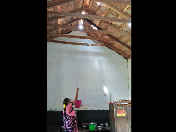 Chamarajanagar district Bheemanabeedu village govt school facing basic facilities problem