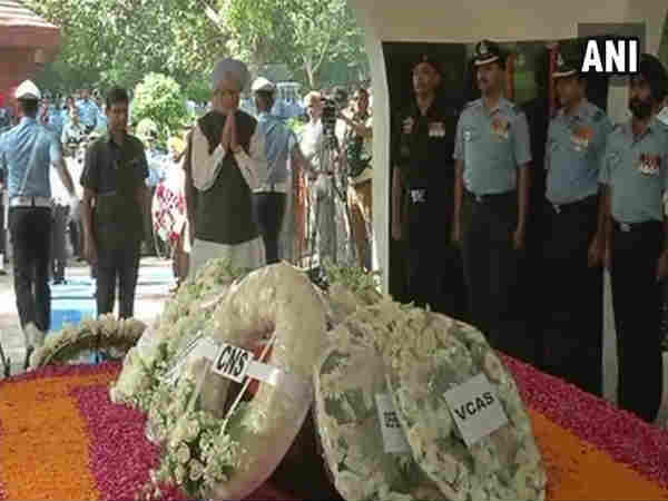 Funeral of MIAF Arjan Singh took place at Brar Square of New Delhi Funeral of MIAF Arjan Singh took place at Brar Square of New Delhi