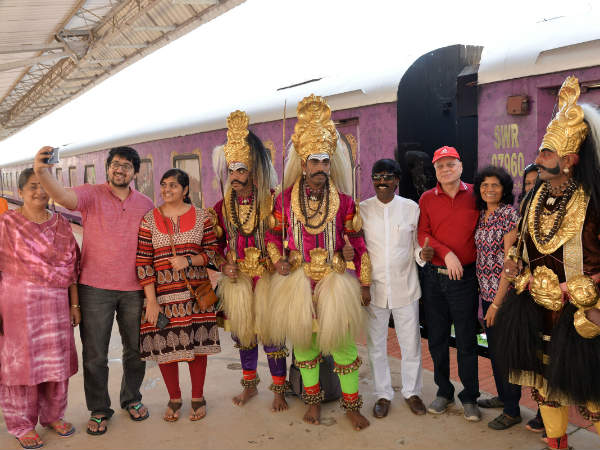 Golden chariot journey enjoy by Mysuru dasara tourists