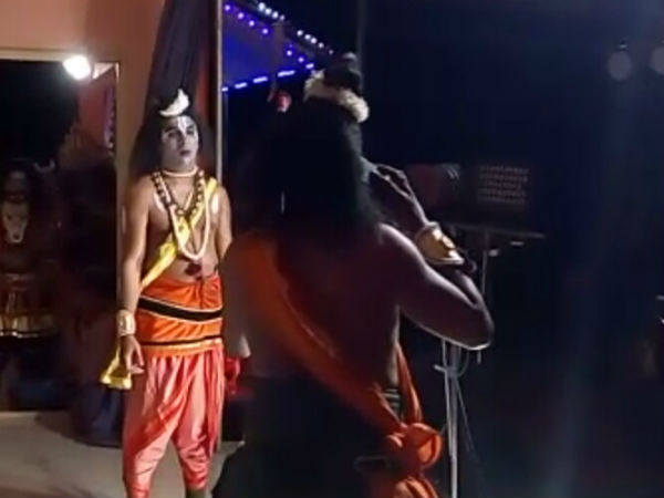 Ramanyana shown in Yakshangana in funny manner at sullia gave rise to controversy 