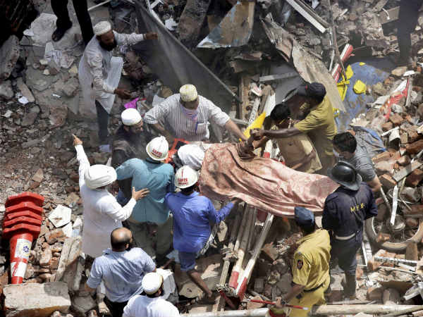 32 people died after a 3 floor building in Mumbai, which collapsed On Aug 31st 32 people died after a 3 floor building in Mumbai, which collapsed On Aug 31st
