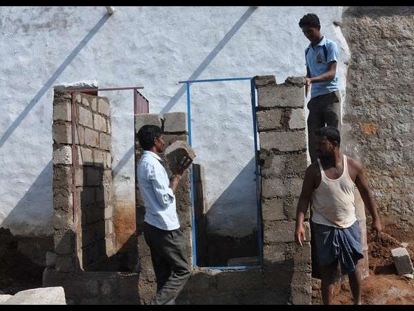 In 200 hours 21,129 toilet built in Koppal