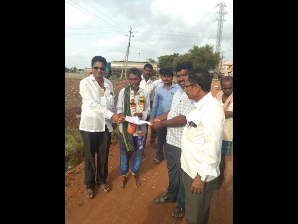 ಅಸಡ್ಡೆ ತೋರುವವರಿಗೆ ಹಾರ ಹಾಕಿ ಅವಮಾನ