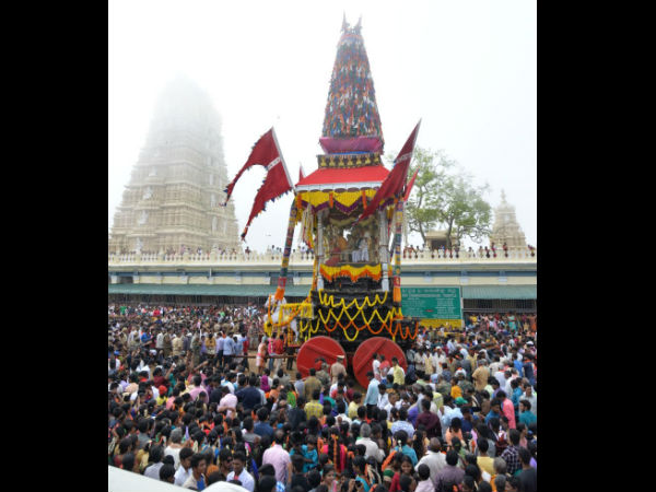 ಗೂಳಿಯಿಂದಾಗಿ ಆತಂಕದ ವಾತಾವರಣ