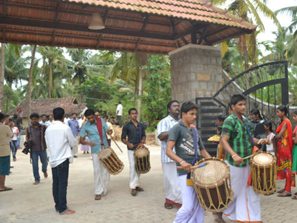 ಮಕ್ಕಳೆಂದರೆ ಅಕ್ಕರೆ