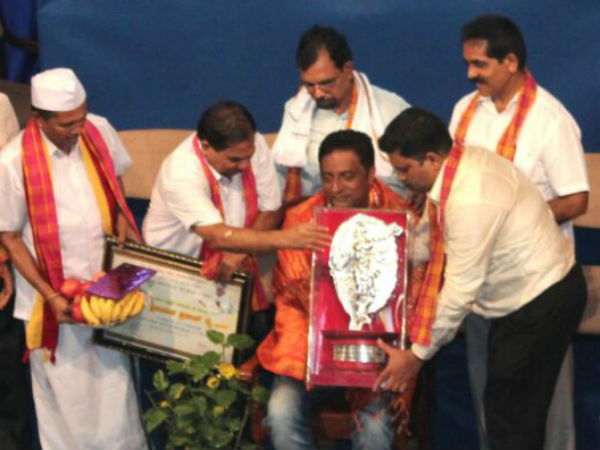 ಪ್ರಶಸ್ತಿ ಸ್ವೀಕರಿಸುವುದೇ ಸಂತಸ ಪ್ರಶಸ್ತಿ ಸ್ವೀಕರಿಸುವುದೇ ಸಂತಸ