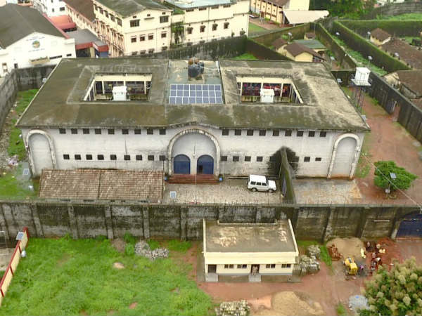 ಜೈಲಲ್ಲೇ ಭೂರಿ ಭೋಜನ