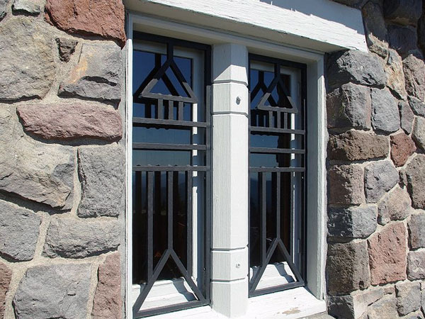 ಯಾವ ರೀತಿ ಬಾಗಿಲುಗಳಿರಬಾರದು? 