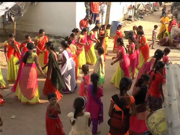 ಲಂಬಾಣಿಗಳ ವಿಶೇಷ ಹಬ್ಬ