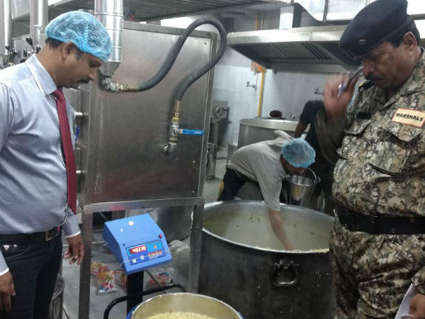 BBMP appoints retired marshals to look after Indira canteen BBMP appoints retired marshals to look after Indira canteen