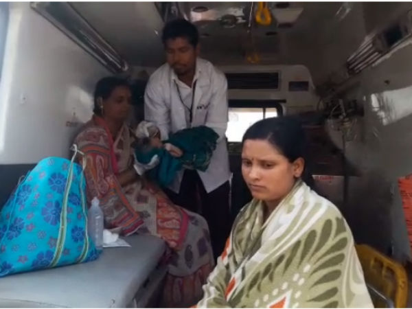 Woman delivers baby in ambulance Vijayapura Woman delivers baby in ambulance Vijayapura