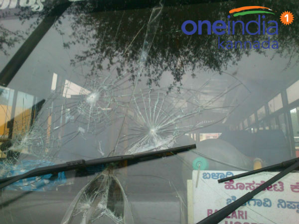 KSRTC temporarily stops bus services to Maharashtra