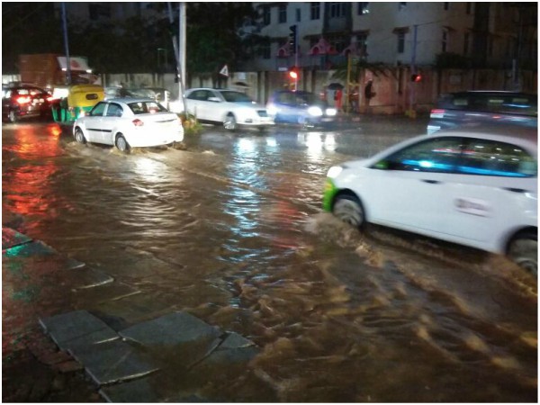 Heavy rain lashes out Bengaluru on October 8th night Heavy rain lashes out Bengaluru on October 8th night