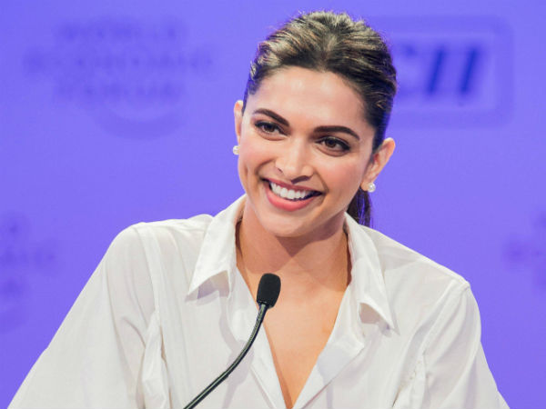 Bollywood actress Deepika comes to Davanagere for her NGO works Bollywood actress Deepika comes to Davanagere for her NGO works